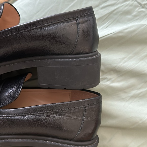 🚫SOLD🚫Leah Loafers Size 7 - Picture 4 of 5